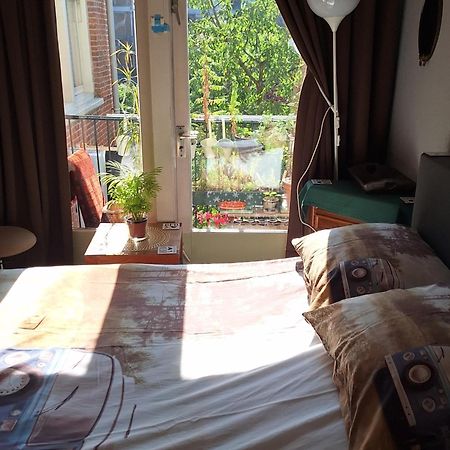 Homey Budget Bedroom Amsterdam Extérieur photo